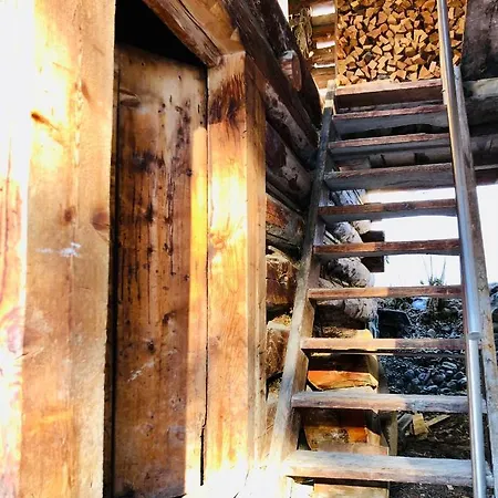 בקתה Sonniges Arosa Fuer 6 Pers Alleinstehend Mit Traumhaftem Bergpanorama