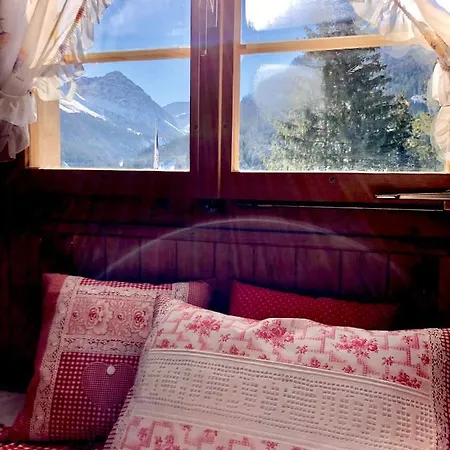 Sonniges Arosa Fuer 6 Pers Alleinstehend Mit Traumhaftem Bergpanorama 木屋 *