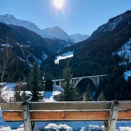 木屋 Sonniges Arosa Fuer 6 Pers Alleinstehend Mit Traumhaftem Bergpanorama