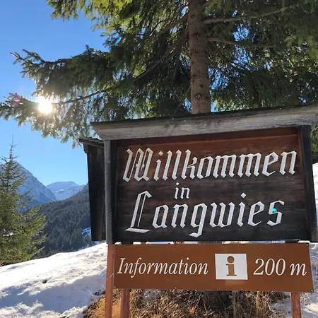 木屋 Sonniges Arosa Fuer 6 Pers Alleinstehend Mit Traumhaftem Bergpanorama Langwies