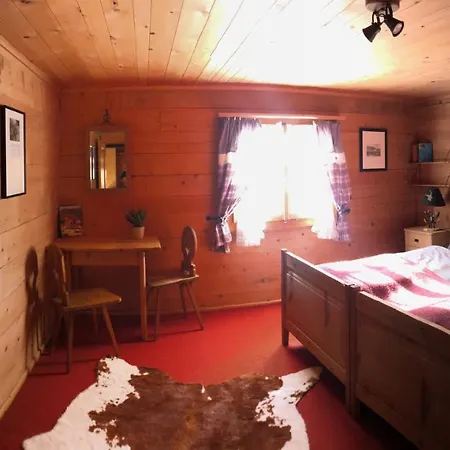 Sonniges Arosa Für 6 Pers Alleinstehend Mit Traumhaftem Bergpanorama * Langwies