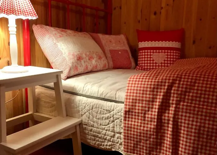 Chalet Sonniges Arosa Für 6 Pers Alleinstehend Mit Traumhaftem Bergpanorama Langwies