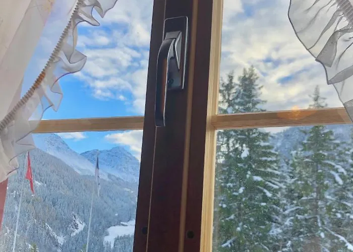 Chalet Sonniges Arosa Für 6 Pers Alleinstehend Mit Traumhaftem Bergpanorama