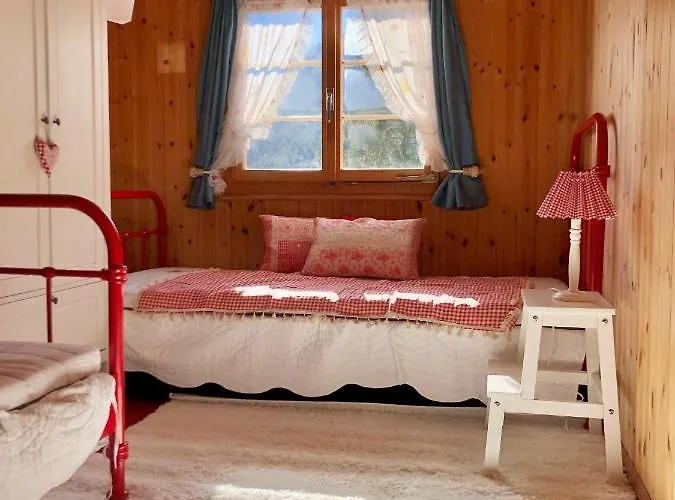 Sonniges Arosa Für 6 Pers Alleinstehend Mit Traumhaftem Bergpanorama Chalet