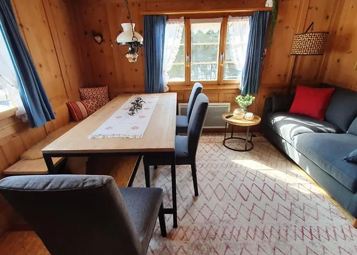 Sonniges Arosa Für 6 Pers Alleinstehend Mit Traumhaftem Bergpanorama Chalet