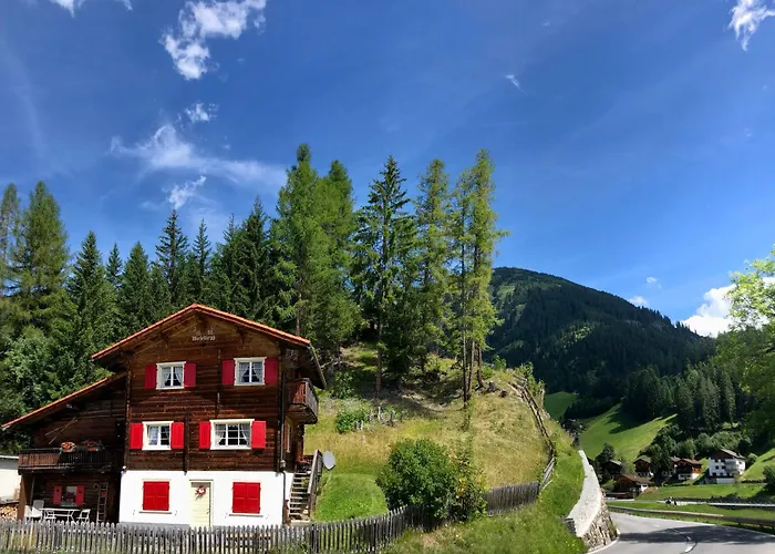 Sonniges Arosa Für 6 Pers Alleinstehend Mit Traumhaftem Bergpanorama * Langwies