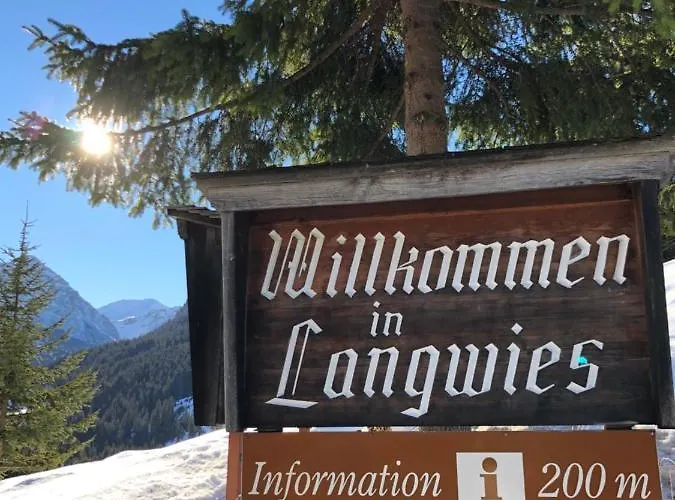 Chalé Sonniges Arosa Fuer 6 Pers Alleinstehend Mit Traumhaftem Bergpanorama Langwies